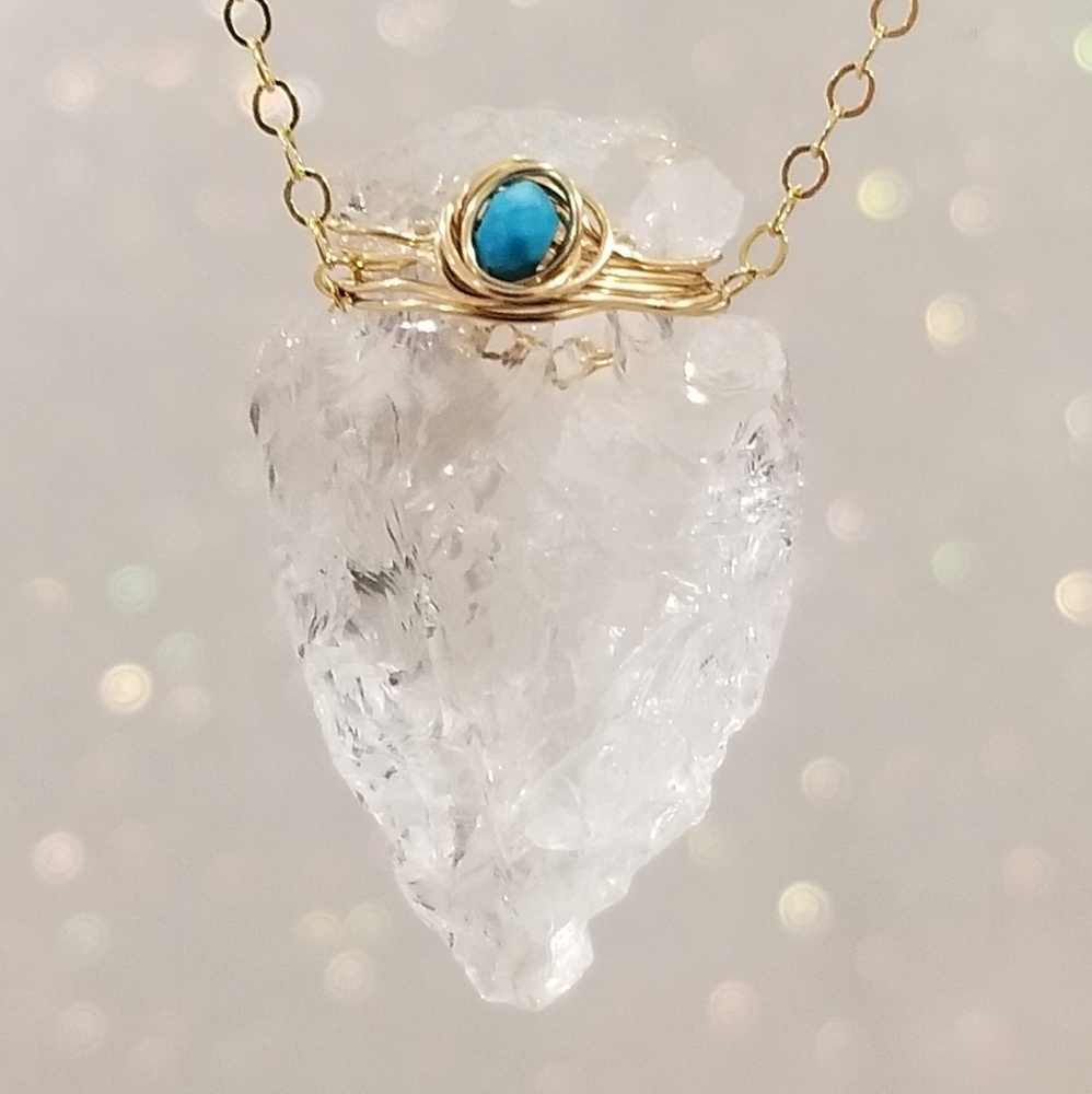 Raw crystal arrow head 14k gold chain necklace - Picture 2 of 8